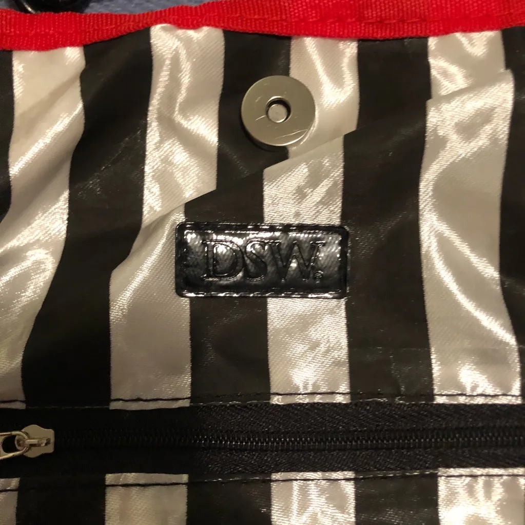 DSW Hobo Tote Shoulder Bag - Image 4