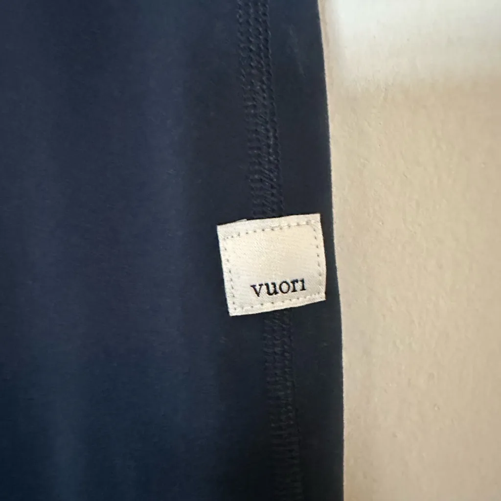 Vuori Dark Blue Daily Leggings - Image 5