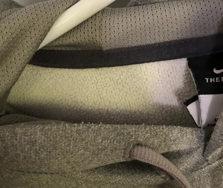 Nike UNC Sweatshirt - Image 4