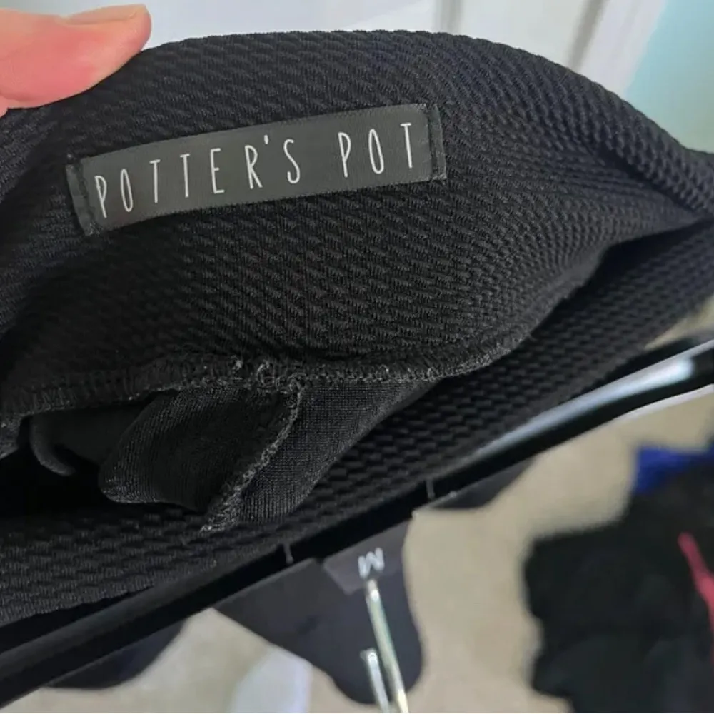 Black Potter Pot feminist flowy skirt in black small - Image 2