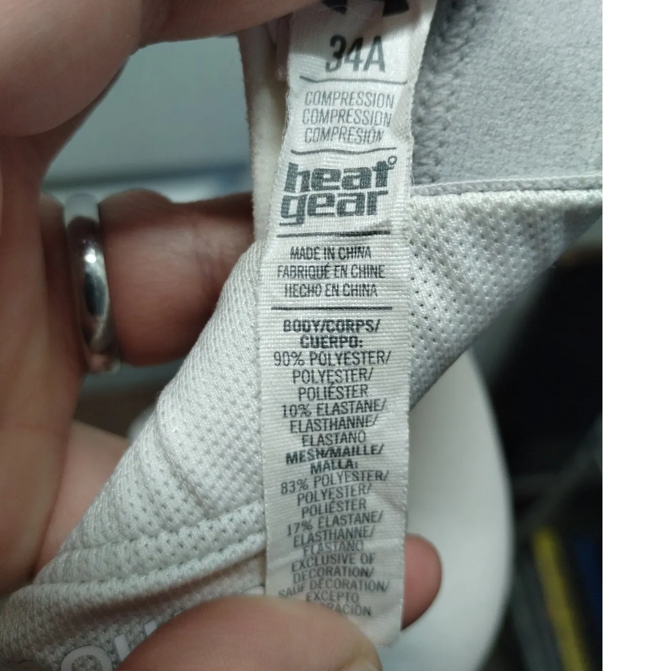 Under Armour Size 34A Heat Gear Compression Zip Front Racerback Sports Bra - Image 7