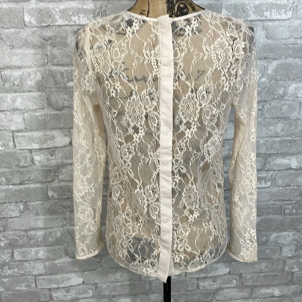 Forever 21 Cream Lace Top - Image 3