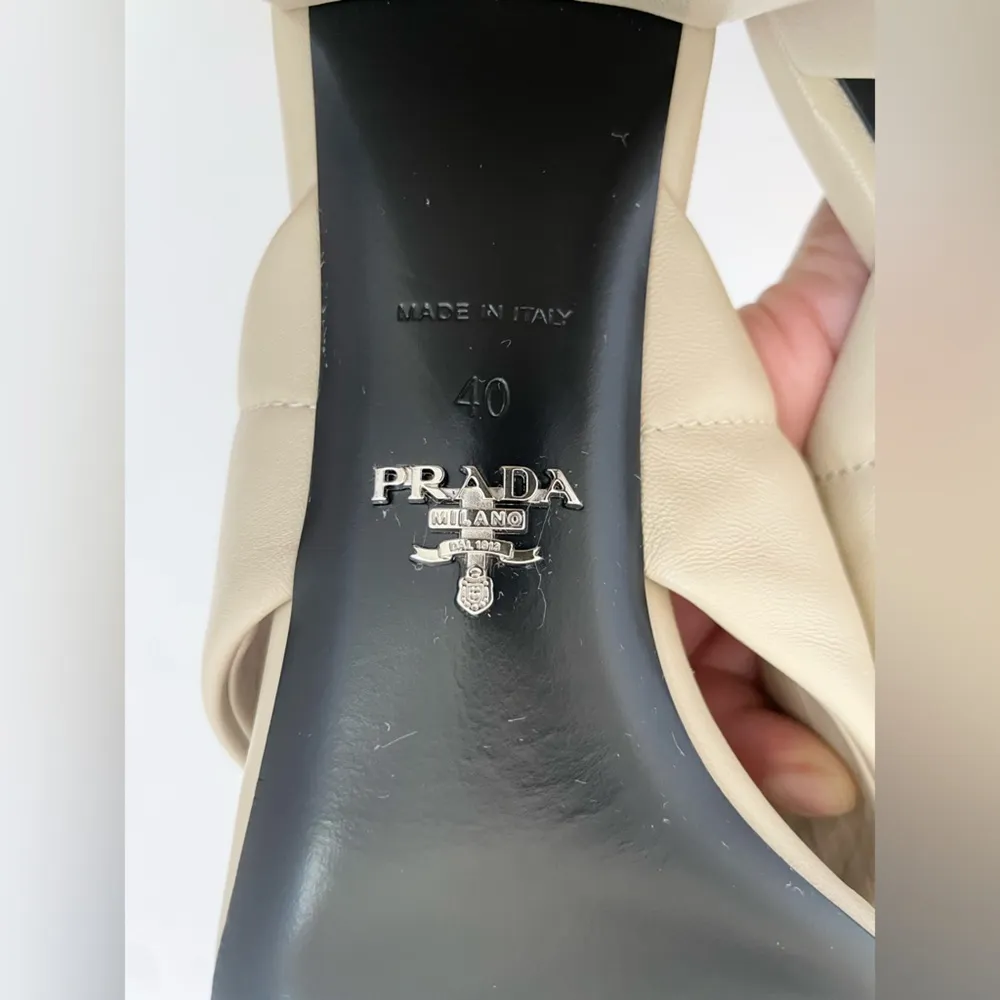 Prada Beige pebbled leather quilted criss cross 65mm block heel mules EU 40 - Image 12