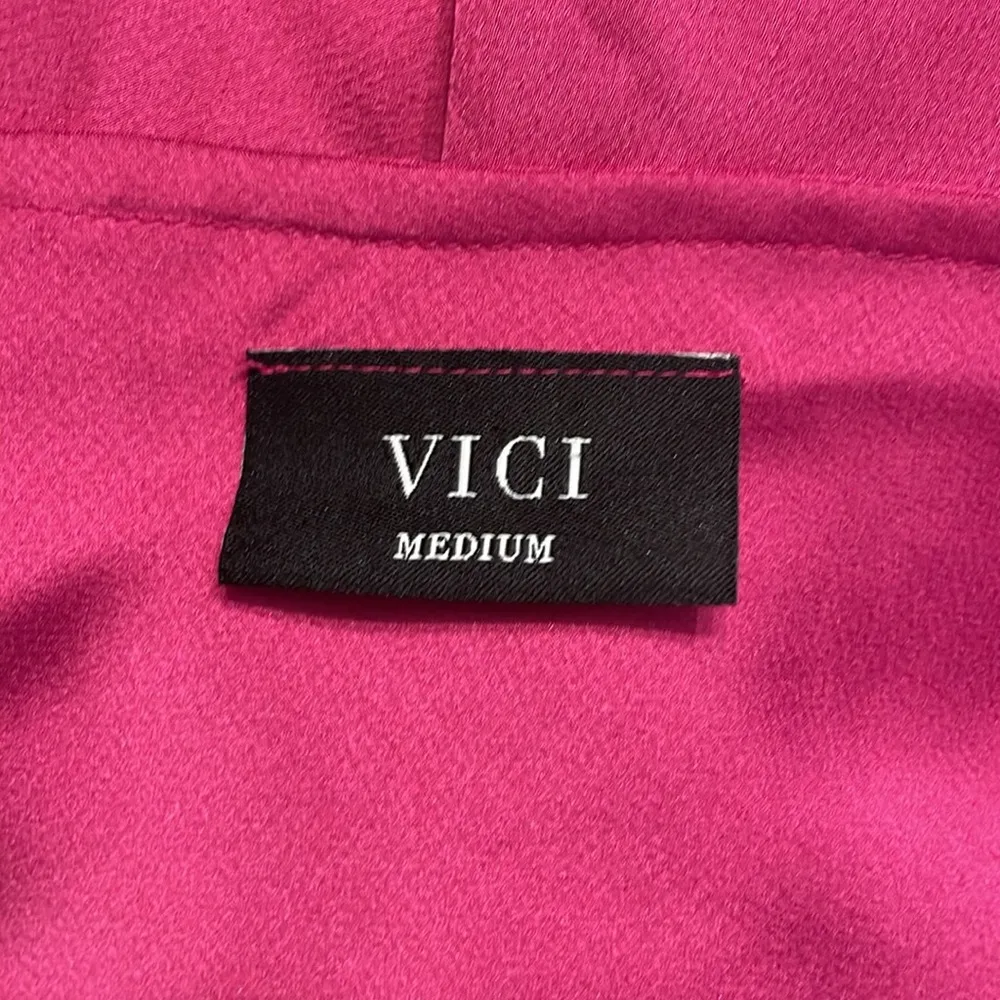 Vici Fuchsia Asymmetrical Dress Size Medium - Image 4