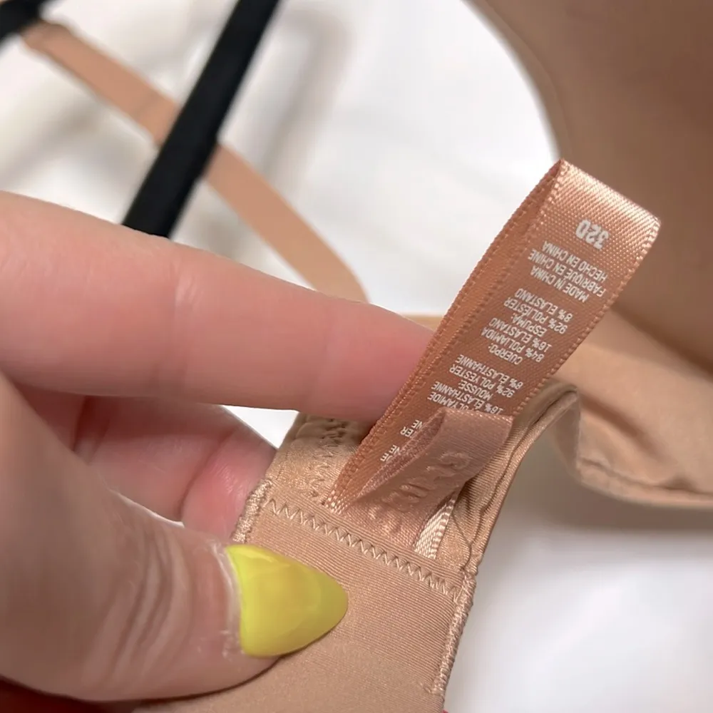 Skims Wireless Push-Up Plunge Bra - Ochre - Image 4