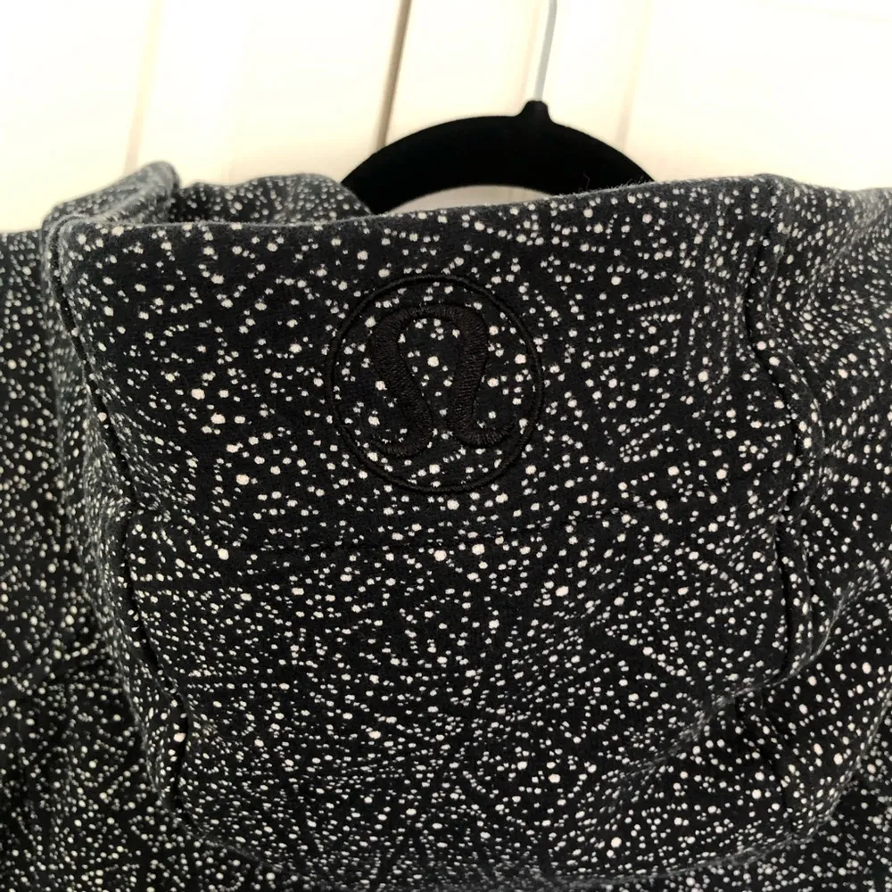 lululemon Scuba Hoodie Light Cotton Fleece Luminesce Splatter Size 2 - Image 10