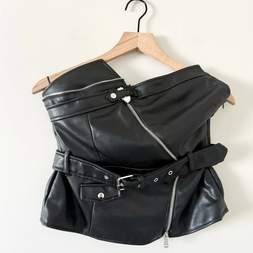 NWT Zara Moto Style Strapless Faux Leather Top in Black Size L - Image 2