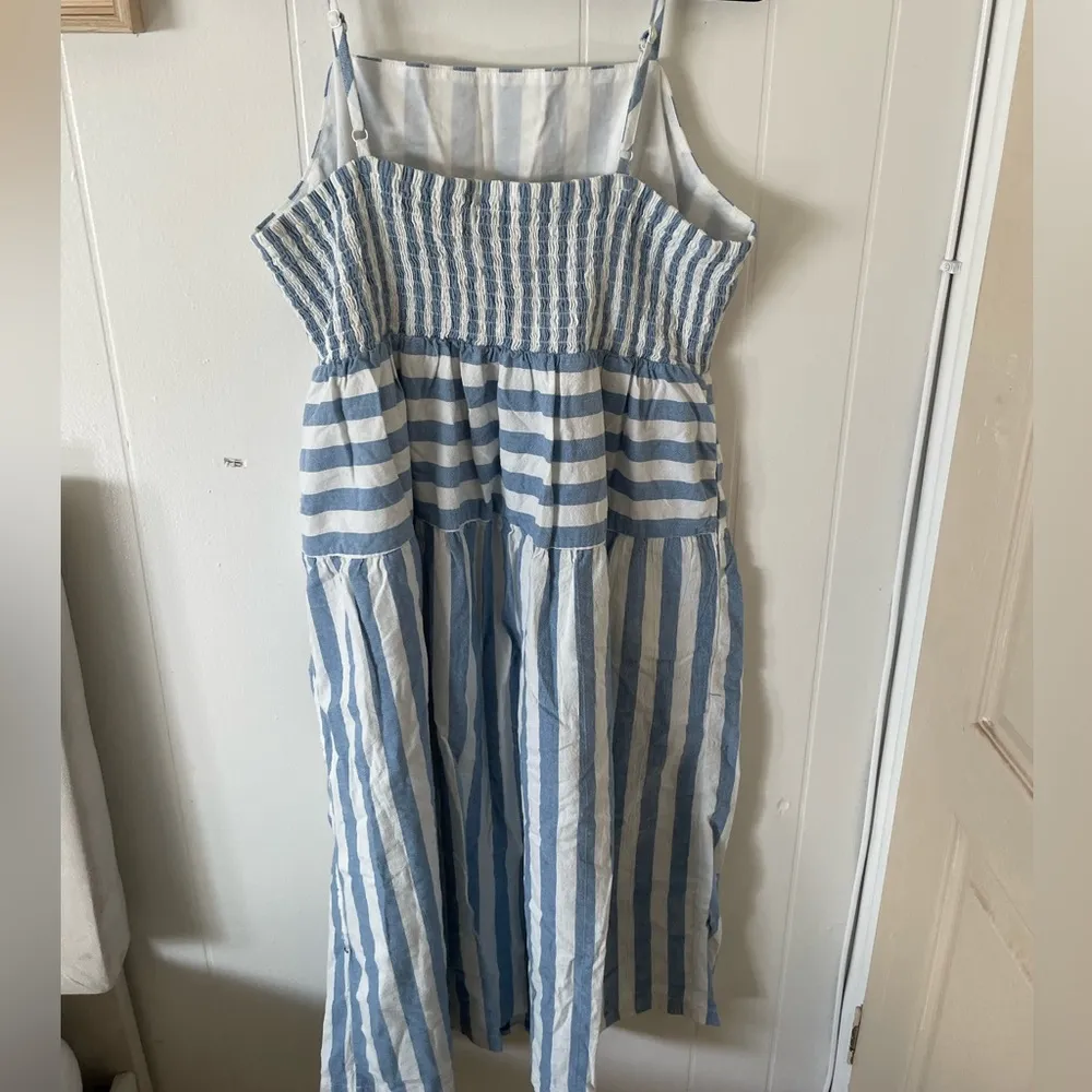 Universal Threads dress - Image 2