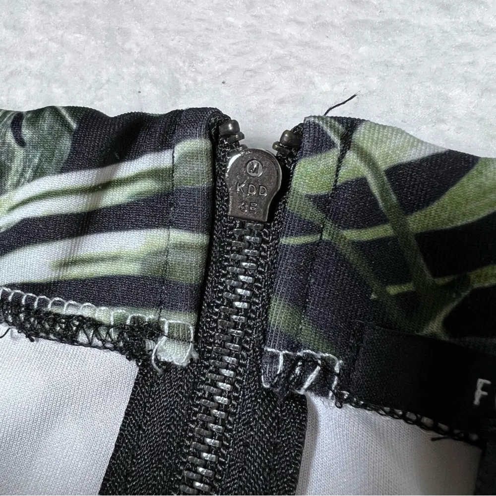 Palm Tree Print Midi Skirt - Image 6