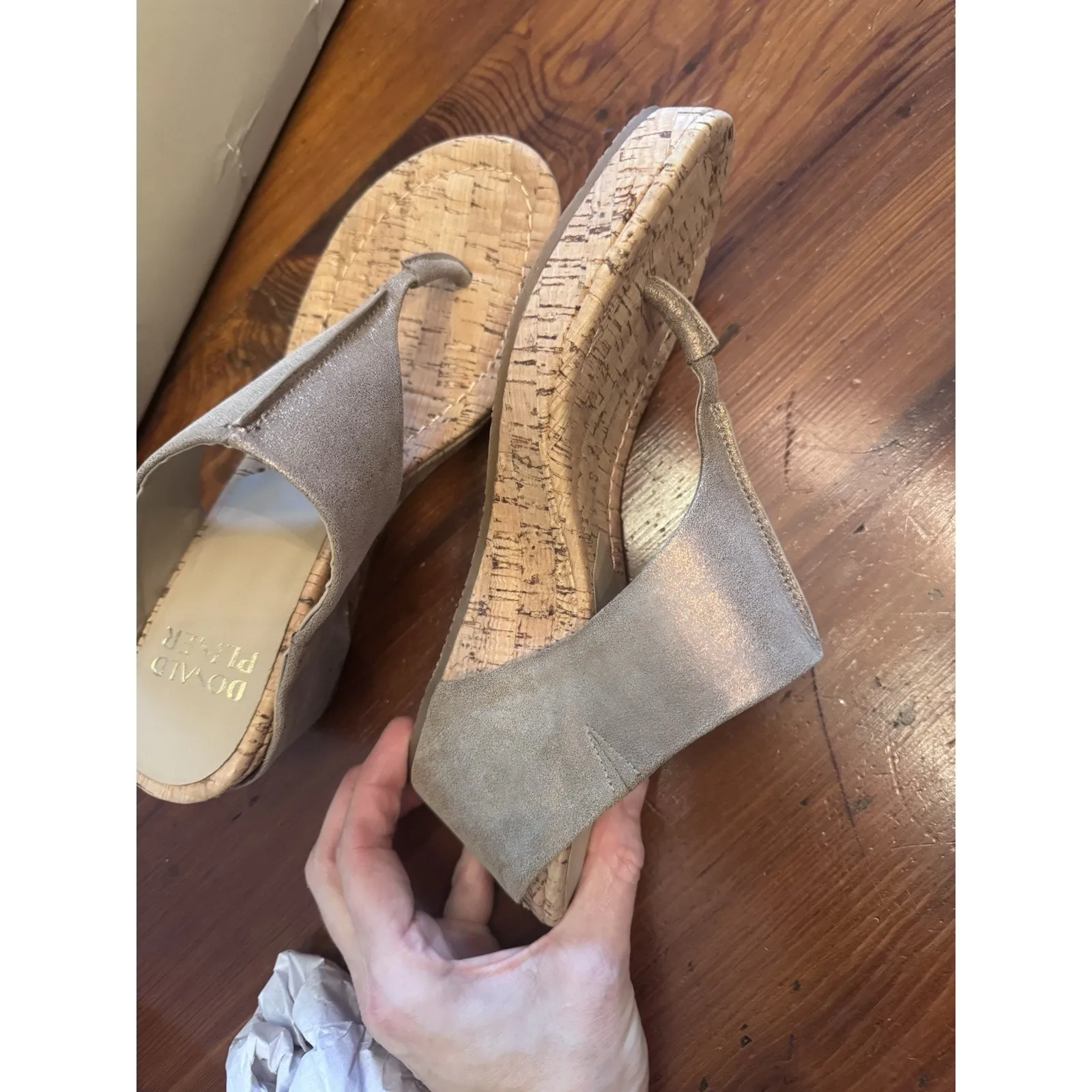 Donald Pliner Sandals Sz 8.5 Gil Wedges Shoes Cork Leather Metallic NIB NEW - Image 10