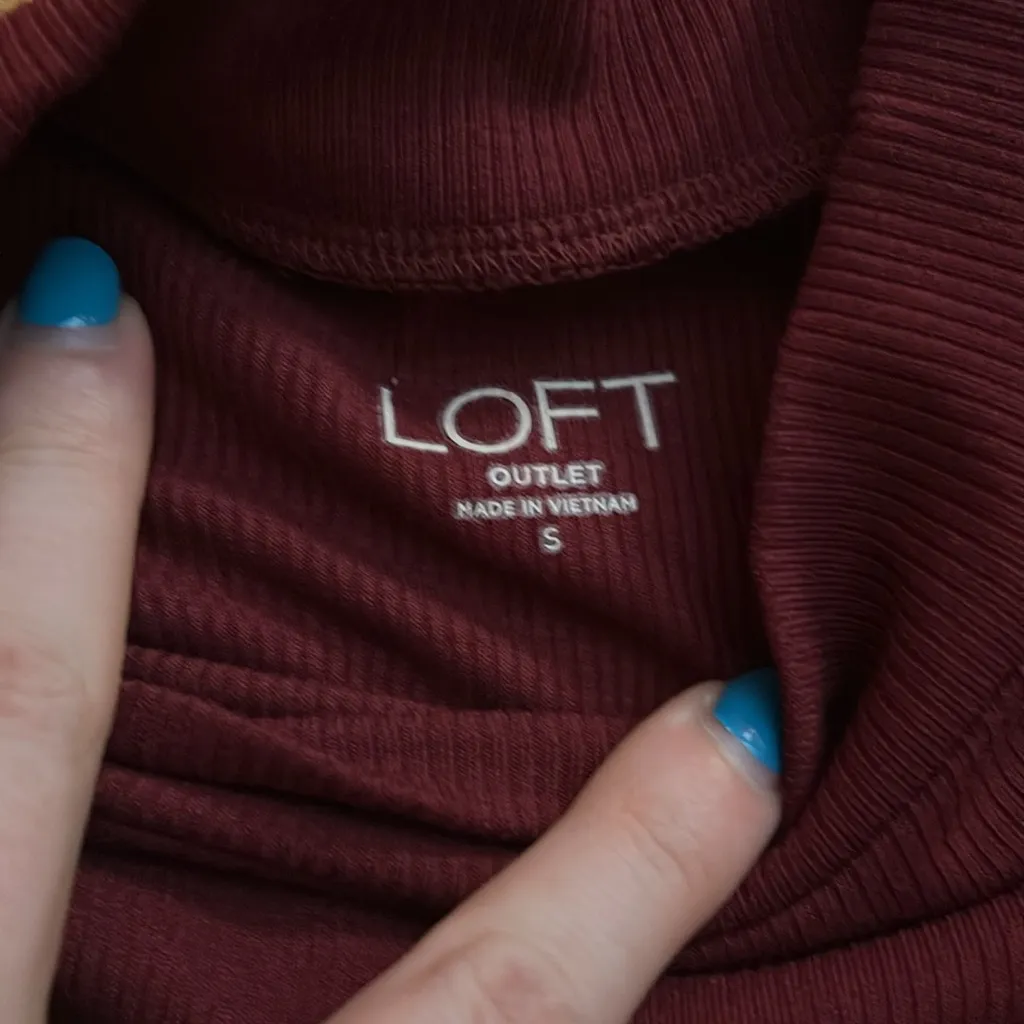 LOFT Rich Burgundy Sleeveless Top - Image 2
