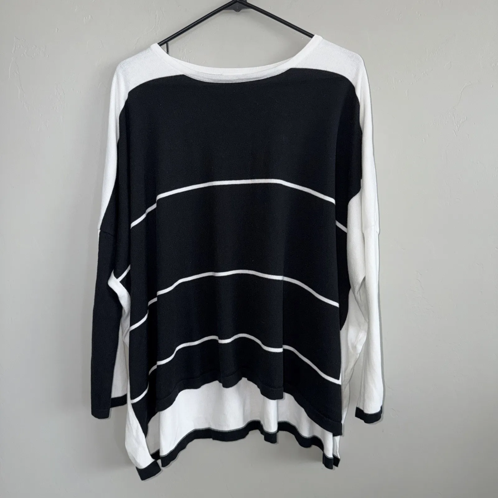 PLANET by Lauren G OSFA Black While Striped Mod Crewneck Sweater Pima Cottton White Size undefined - Image 2