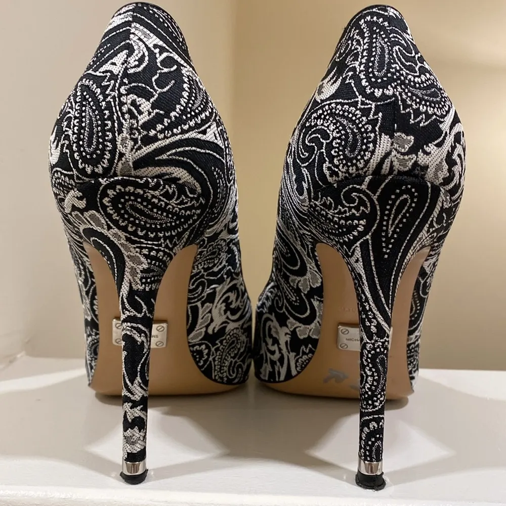 Michael Kors Collection Designer Paisley Shoes. Made in Italy. Size 40. - Image 6