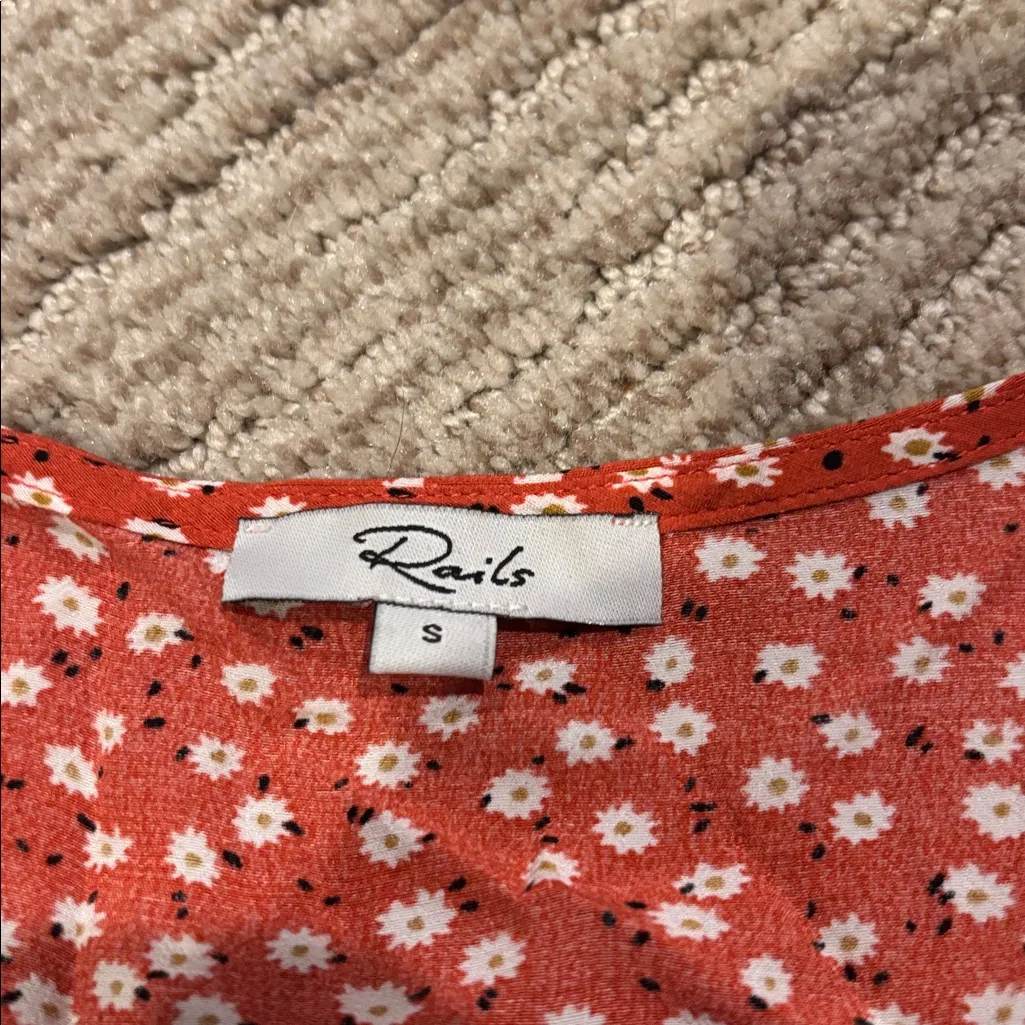 Rails Red Floral Button-Up Top - Image 4