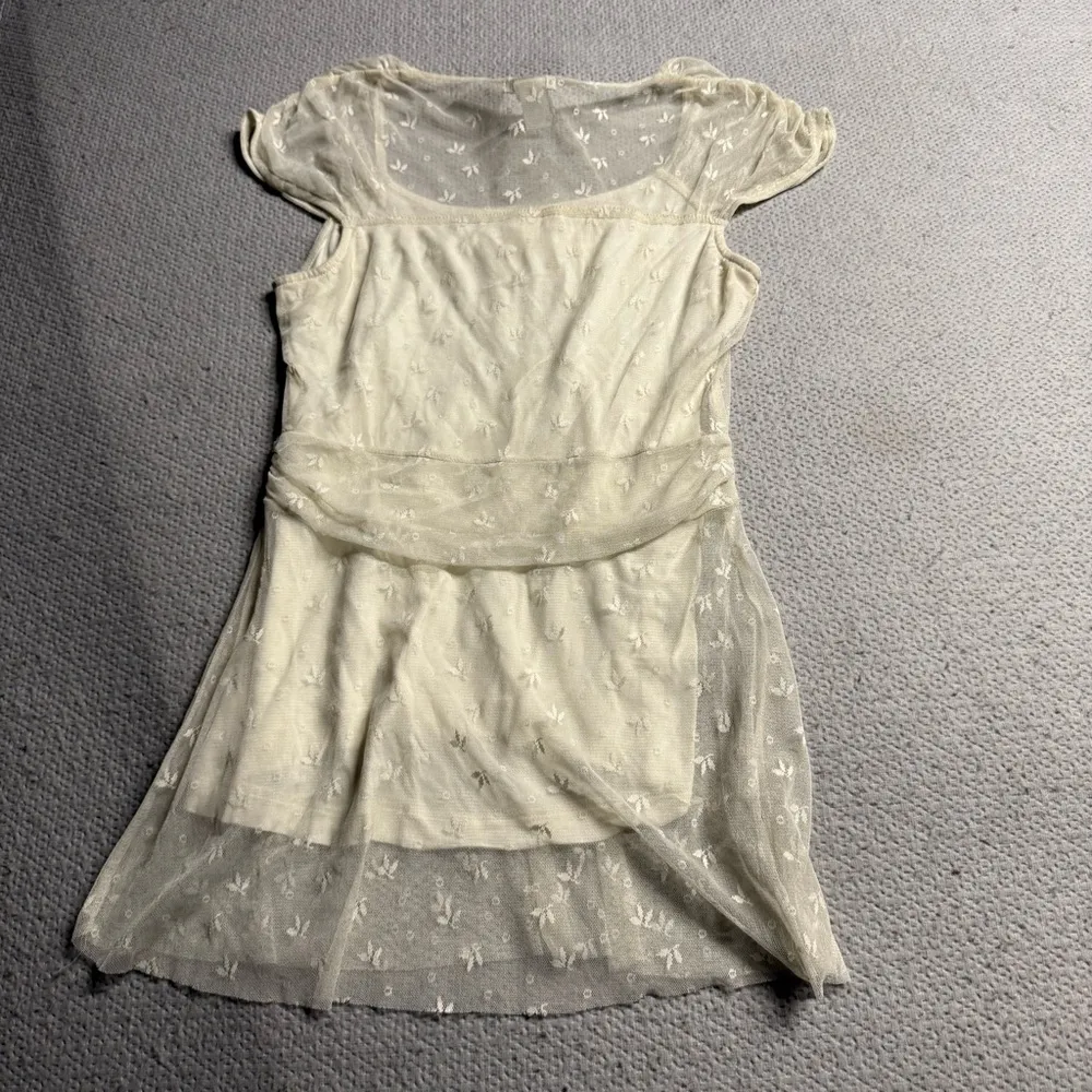 Banana Republic Cream Mesh Floral Embroidered Babydoll Top Small Girly Organza - Image 5