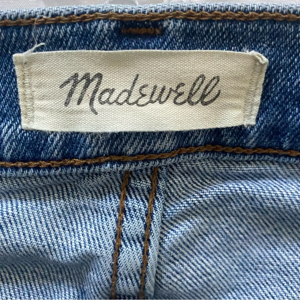 Madewell Roadtripper Slim Boy Jeans Size 33 Ripped High Waist Straight Leg - Image 4