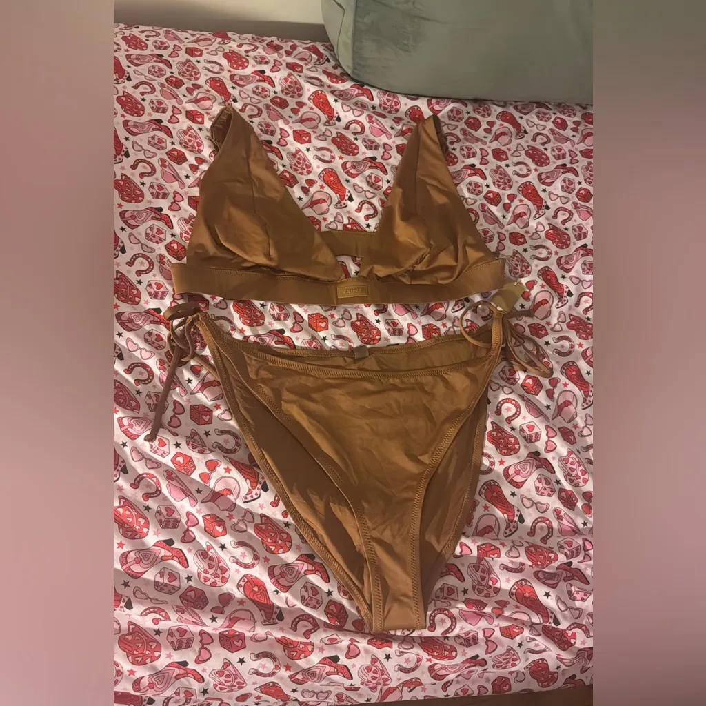 SKIMS Size 4X Swim Plunge Top + Tie Bikini Bottom Set Almond Women’s NWT - Image 2