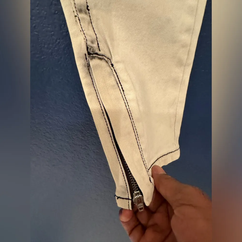 Affliction Women’s White & Black Raquel Womens Bleached Jeans Size 28 - Image 5