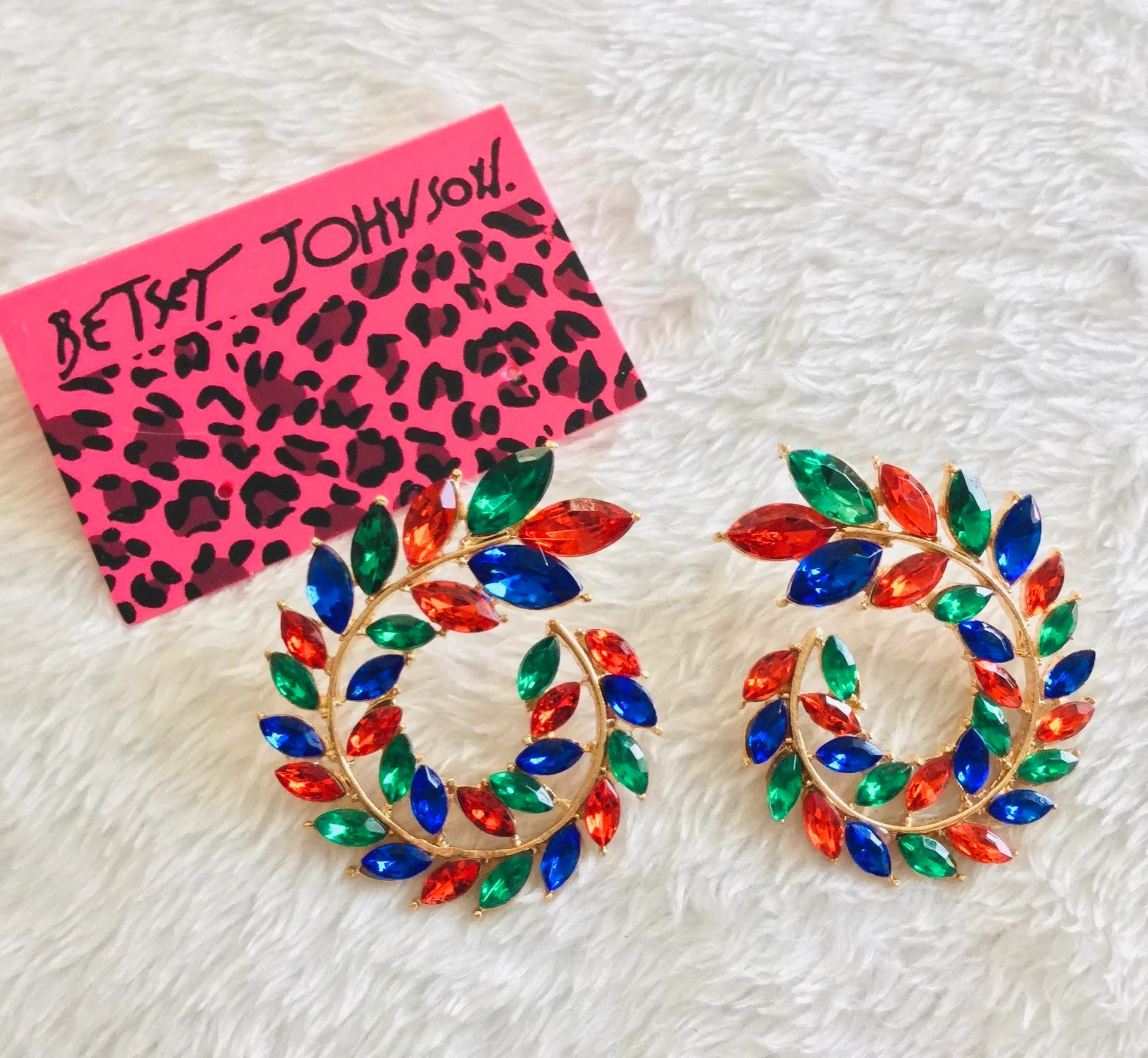 Betsey Johnson 💙  LARGE RHINESTONE EARRINGS💙 - Image 2