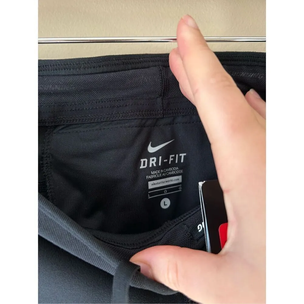 NWT nike bike shorts - Image 3