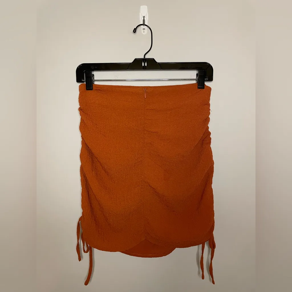 Le Lis Side Ruch Mini Skirt, Burnt Orange/Terracotta, Size S, EUC - Image 5