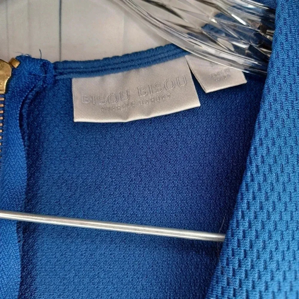 Bisou Bisou v-neck faux wrap asymmetrical blue dress - Image 5