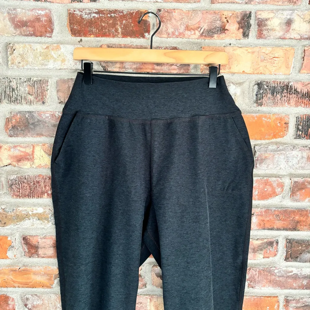 Beyond Yoga Gray Black Spacedye Jogger Pants, 1X - Image 3
