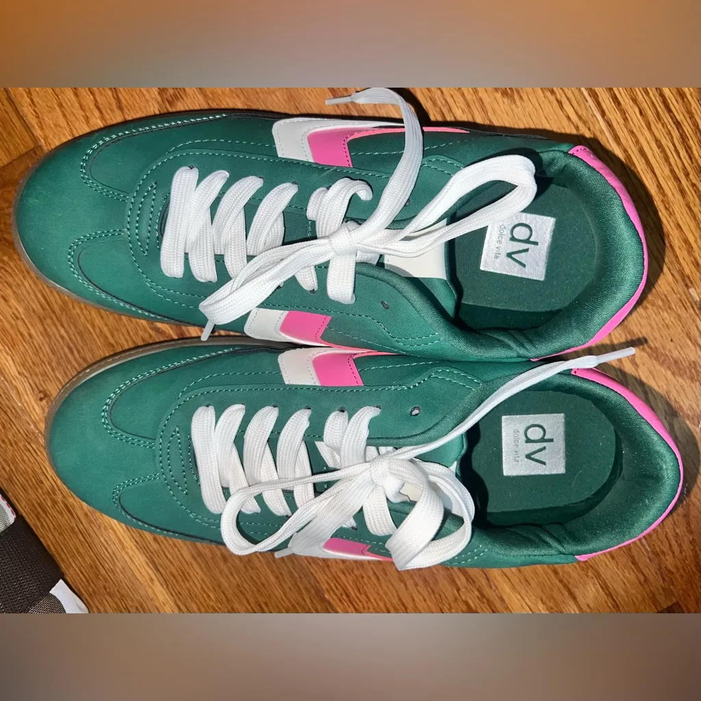 DOLCE VITA Sybela Low Top Lace Up Comfortable Sneaker Size 10 Green - Image 6