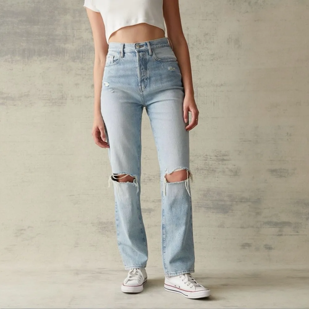 PacSun High Rise Ripped Knee Dad Jeans Light Blue Wash Size 25 - Image 2