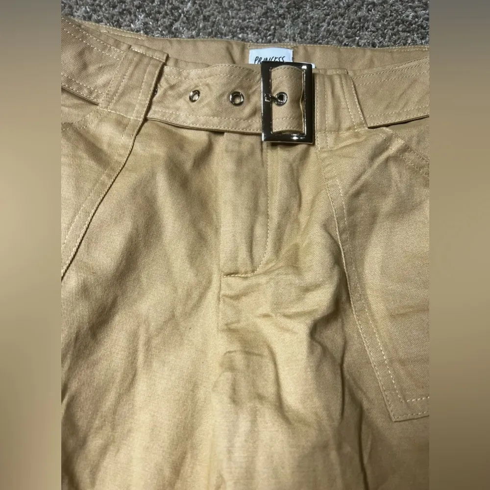 Princess Polly wide leg belted trouser pants size 4 - Image 3