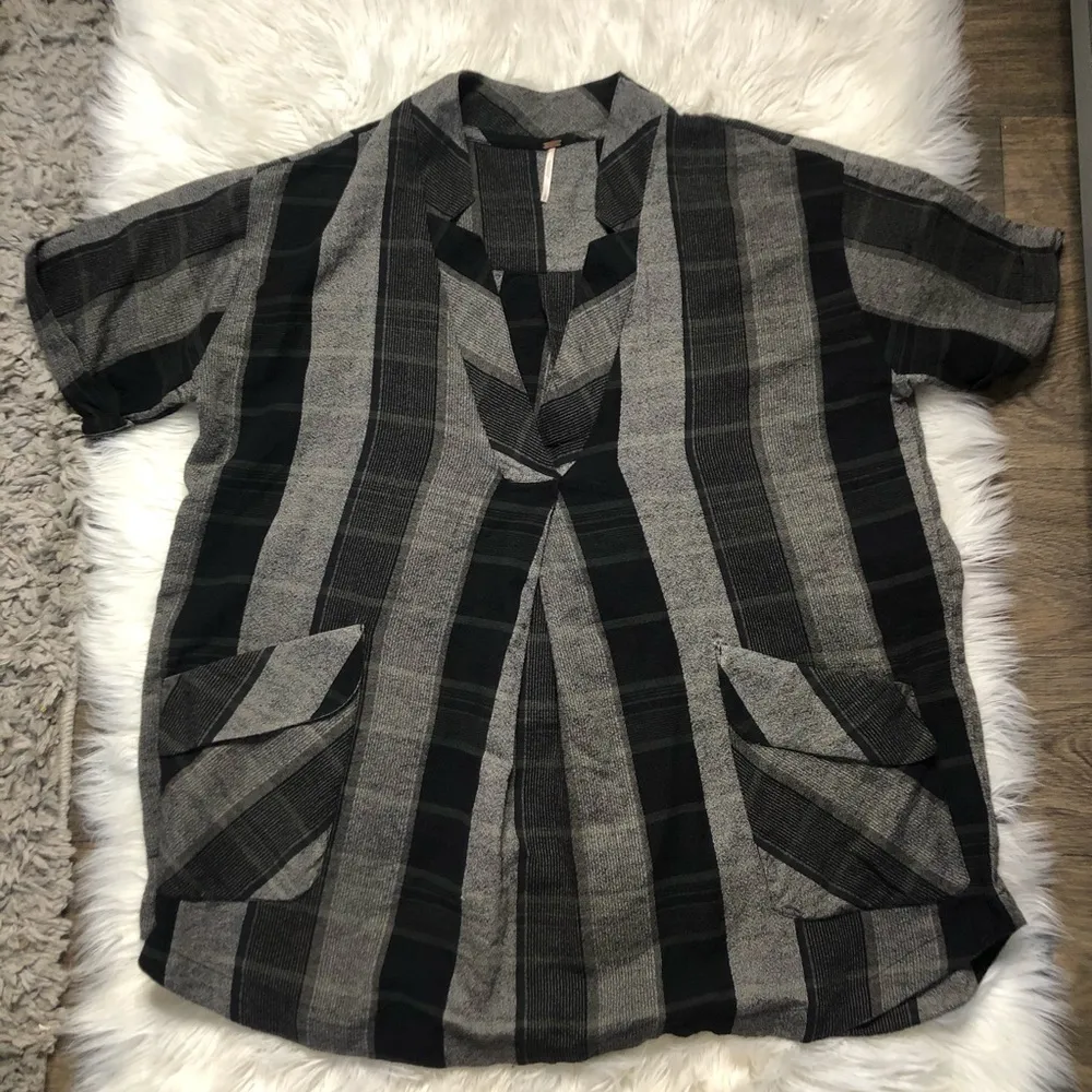 Free people striped plaid cuff sleeve tunic small - Image 2