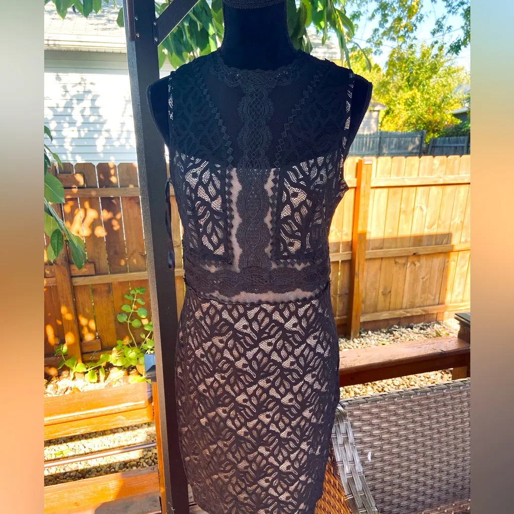 Nice dressy lace dress🌹🌹🌹 - Image 5