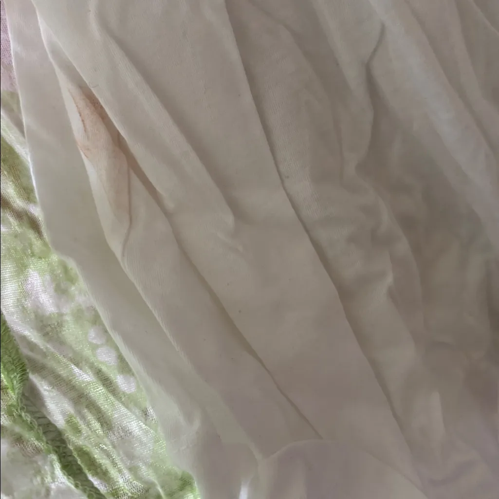 Style and company Floral Short Sleeve Top w/ attached cami xl - Image 3