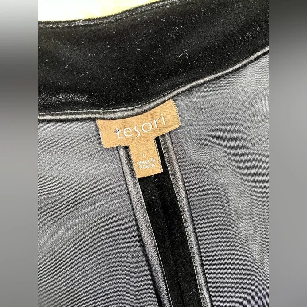 Tesori Black velvet 1 button cardigan sz large Black - Image 2