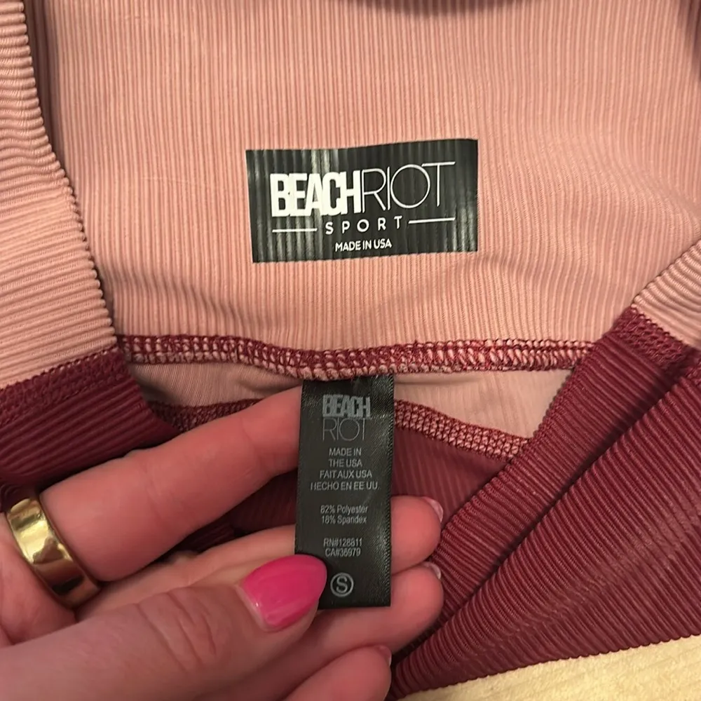 Beach Riot Ribbed Pink Leggings Small - Image 6