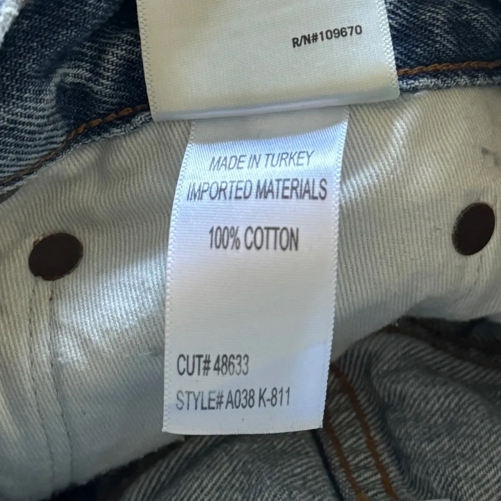 AGOLDE Jaden Distressed High Rise Denim Shorts Size 28 - Image 9