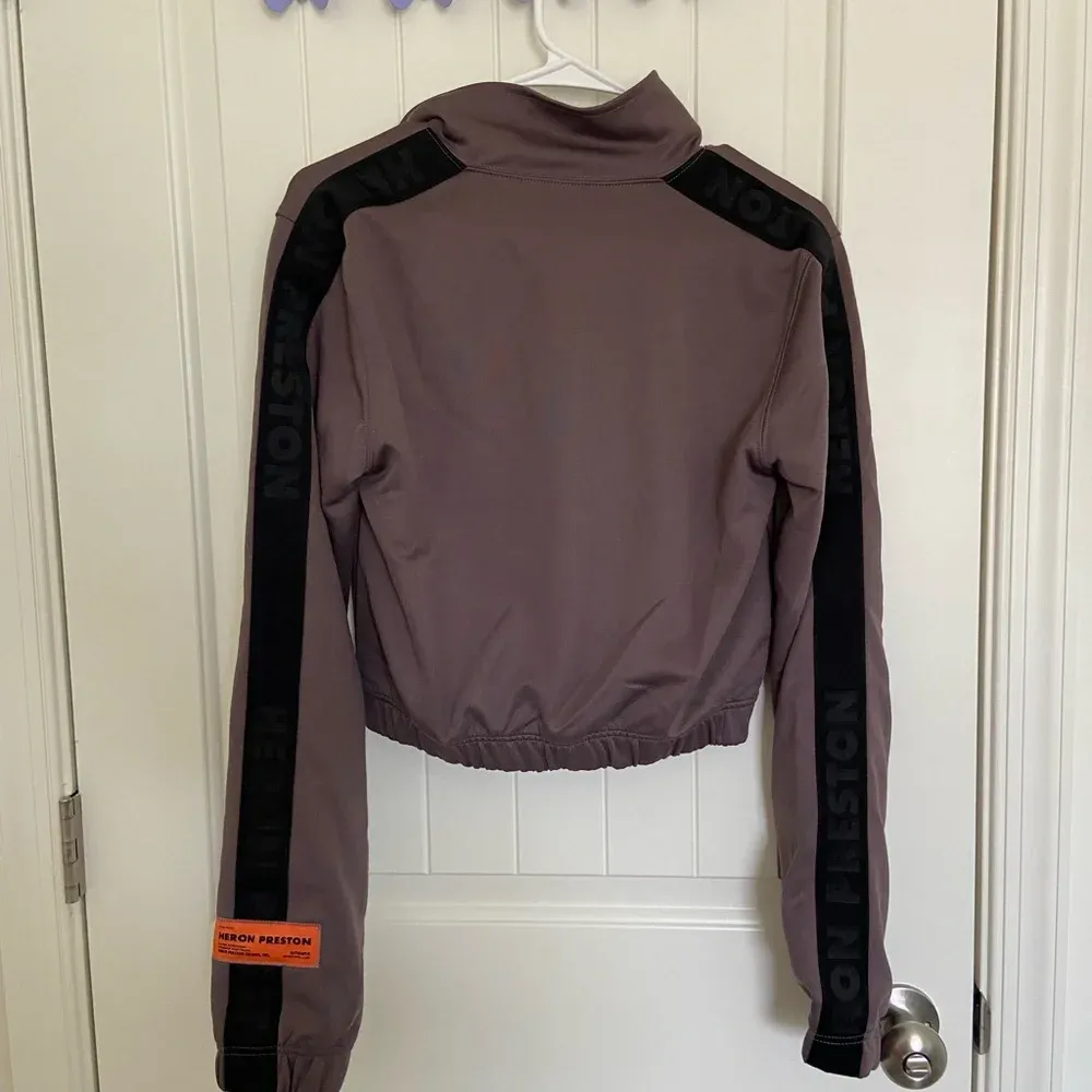EUC | Authentic Heron‎ Preston women’s cropped track jacket — small - Image 4