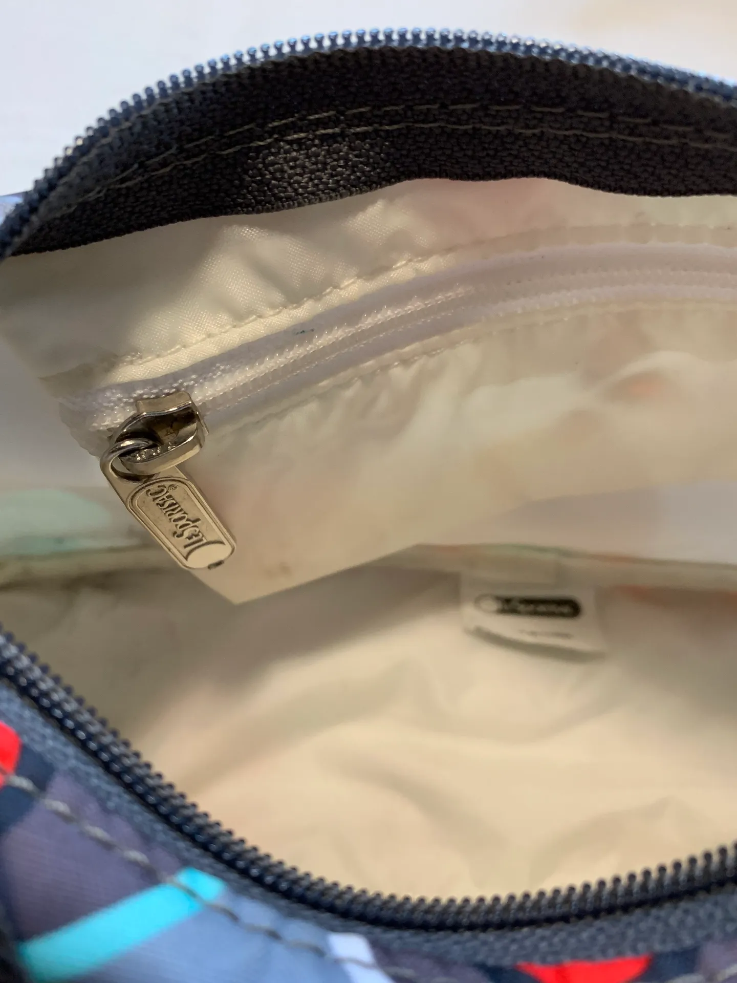 Nylon Apple Pattern Crossbody Shoulder Bag Purse - Image 8