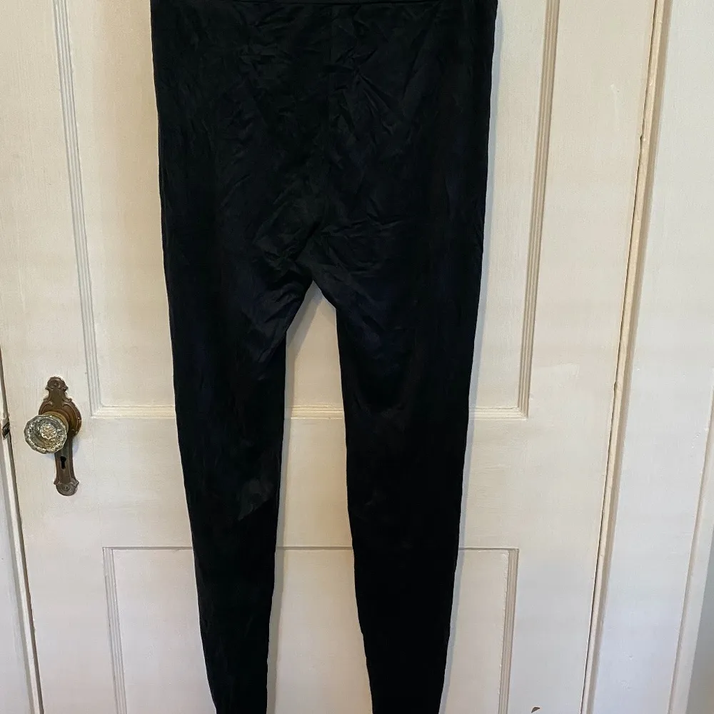 Sadie & Sage faux suede leggings zip ankle M NWOT Size M - Image 3