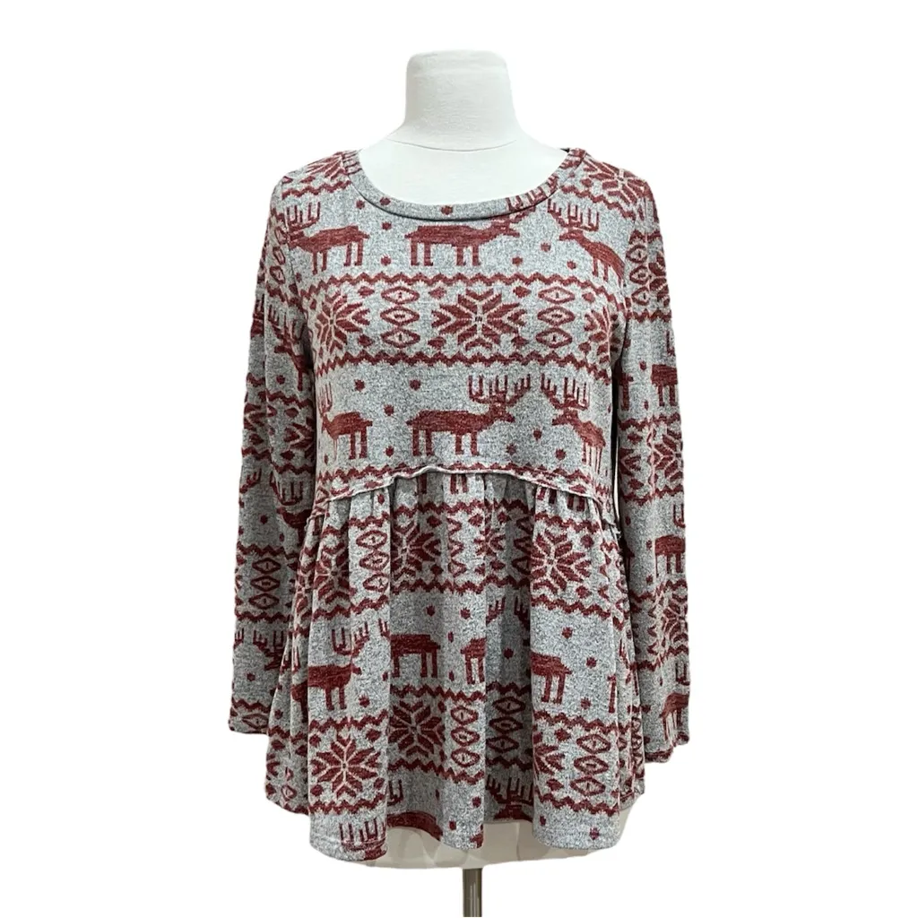 Entro Gray Red Reindeer Snowflake Nordic Print Top Size Large - Image 2