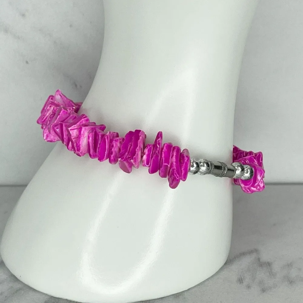 Pink Purple Puka Shell Beaded Screw Clasp Bracelet - Image 4