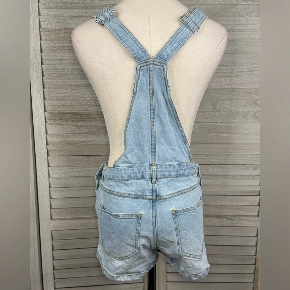 LOVE TREE Light Blue Denim Shortie Overalls-Medium - Image 3