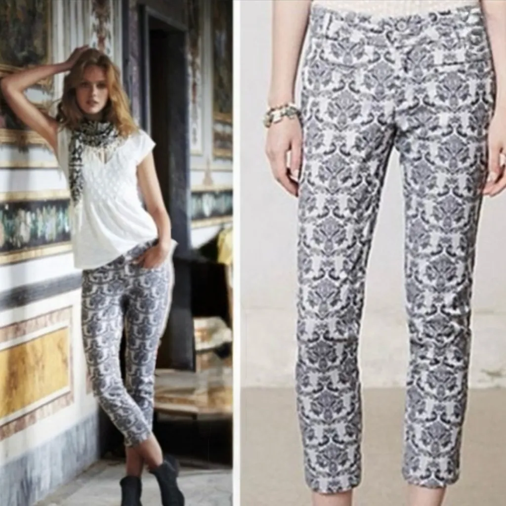 Anthropologie Cartonnier Brocade Charlie Ankle Pants in a gray damask pattern. Silver Size 10 - Image 2