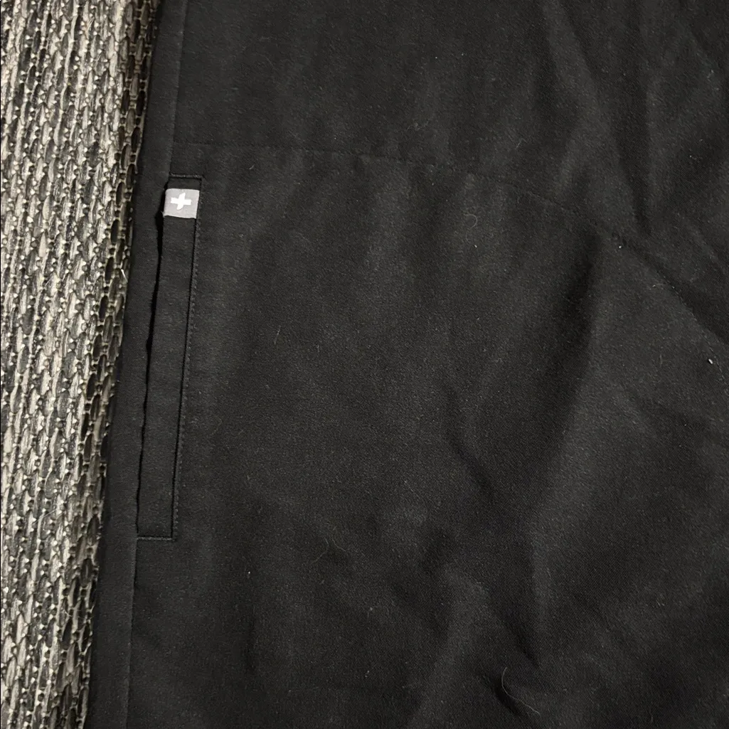 FIGS  Rafaela top - Image 3