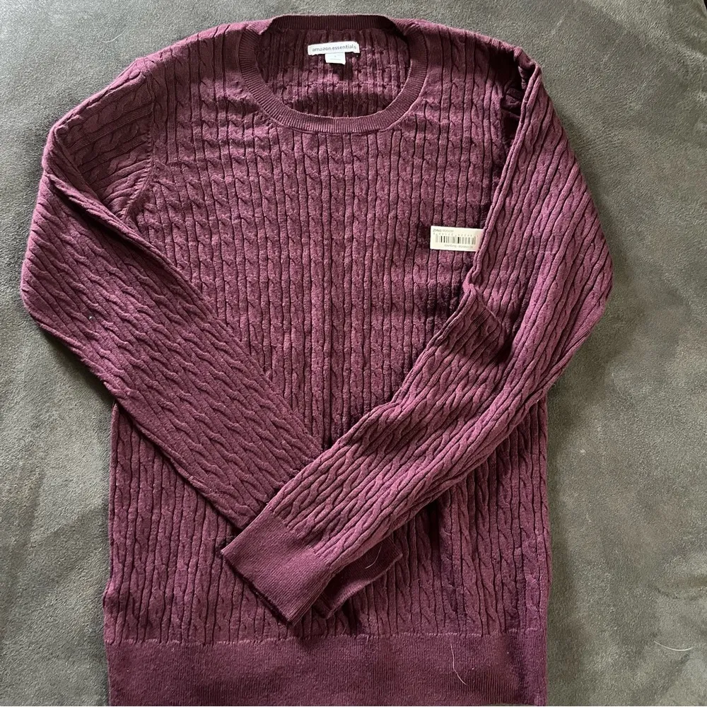 New Women's Lightweight Long-Sleeve Cable Crewneck Sweater, Burgundy, Large - Image 2