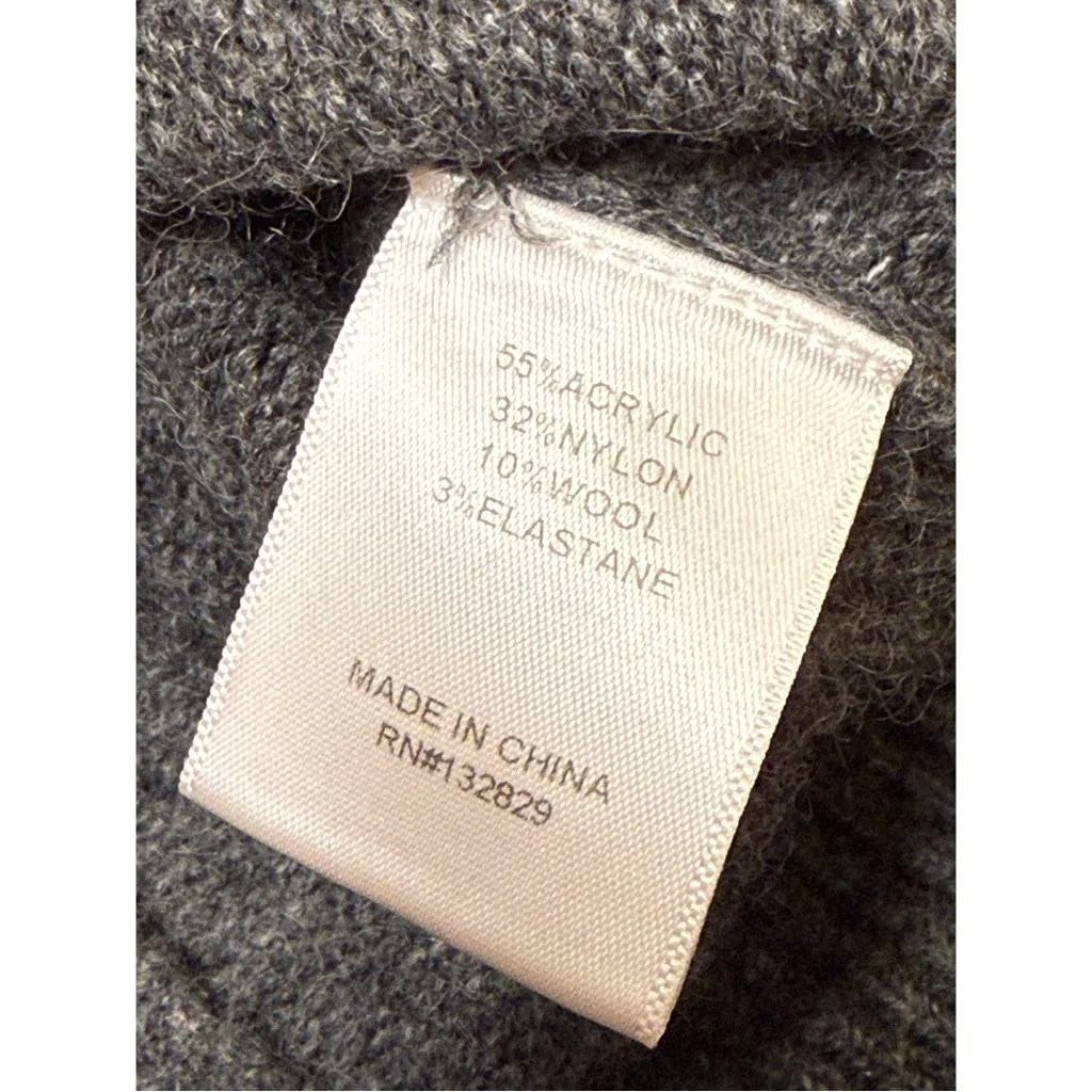L'Academie × Marianna Azaria Sweater Charcoal V-Neck Sweater size small. - Image 9