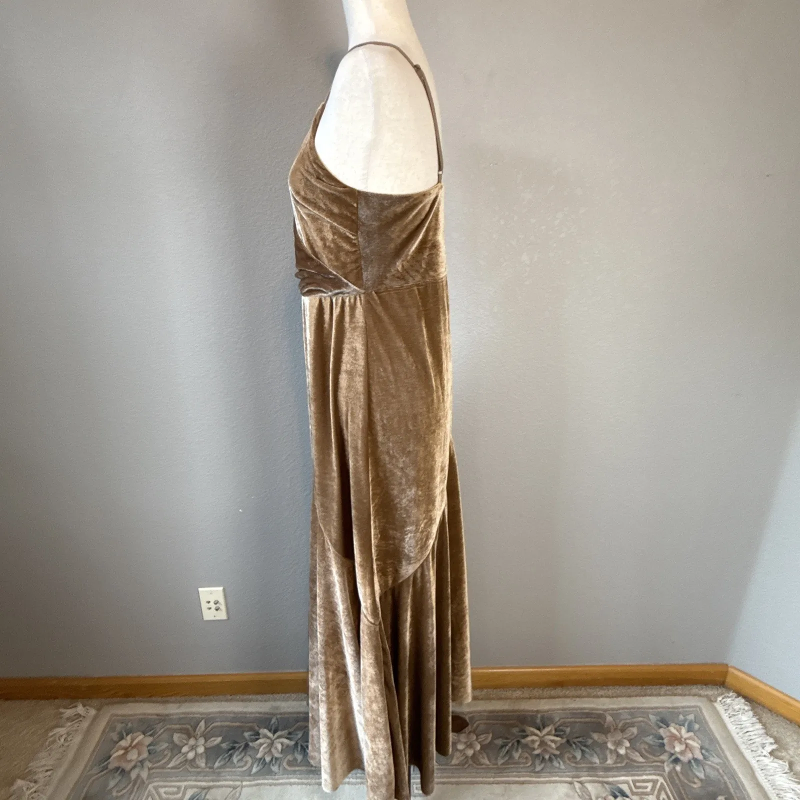 Mia Joy Joyfolie Womens Taupe Velvet Maxi Dress Size M V - Image 4