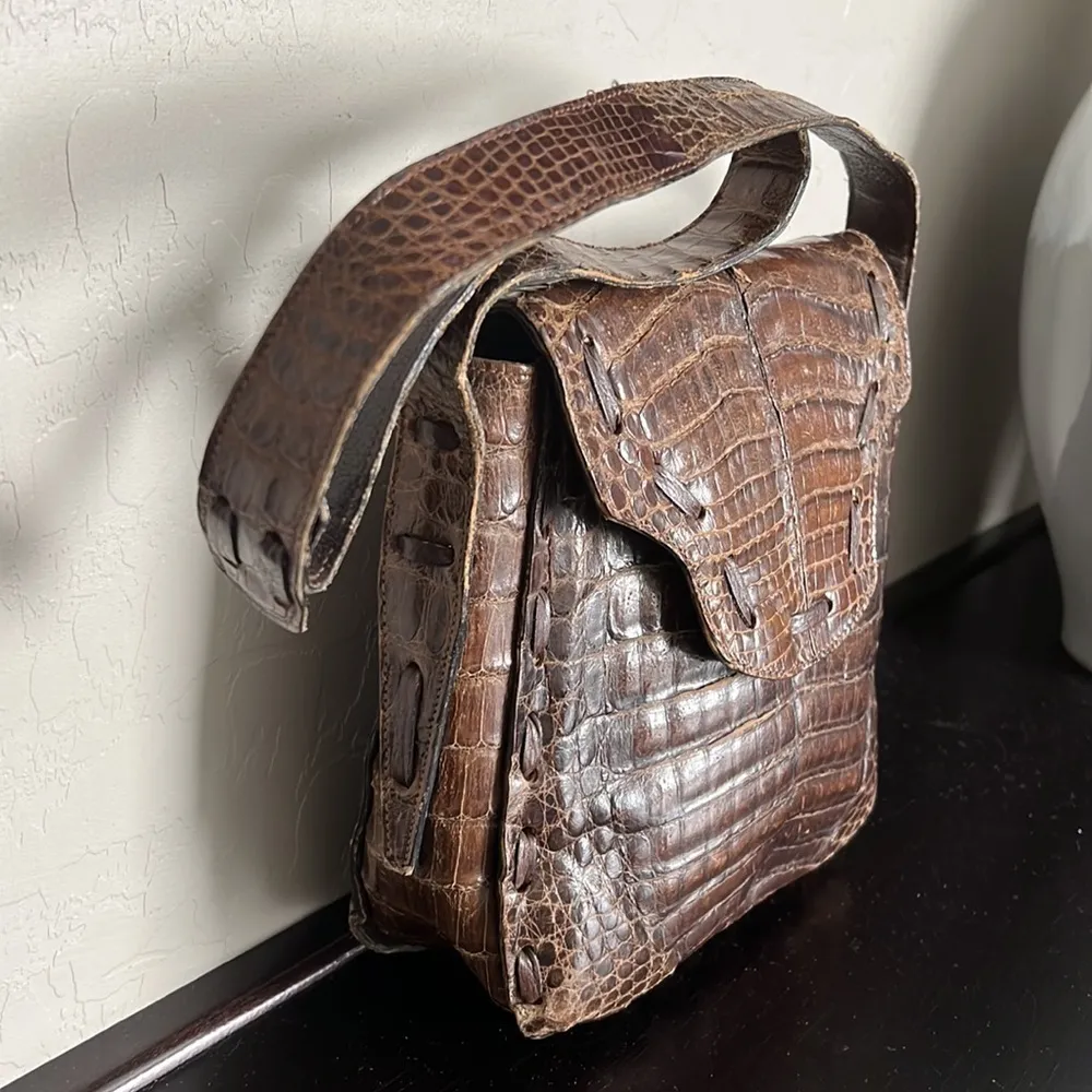 Real croc skin Vintage artisan made shoulder bag, brown. Hand made Brown - Image 2