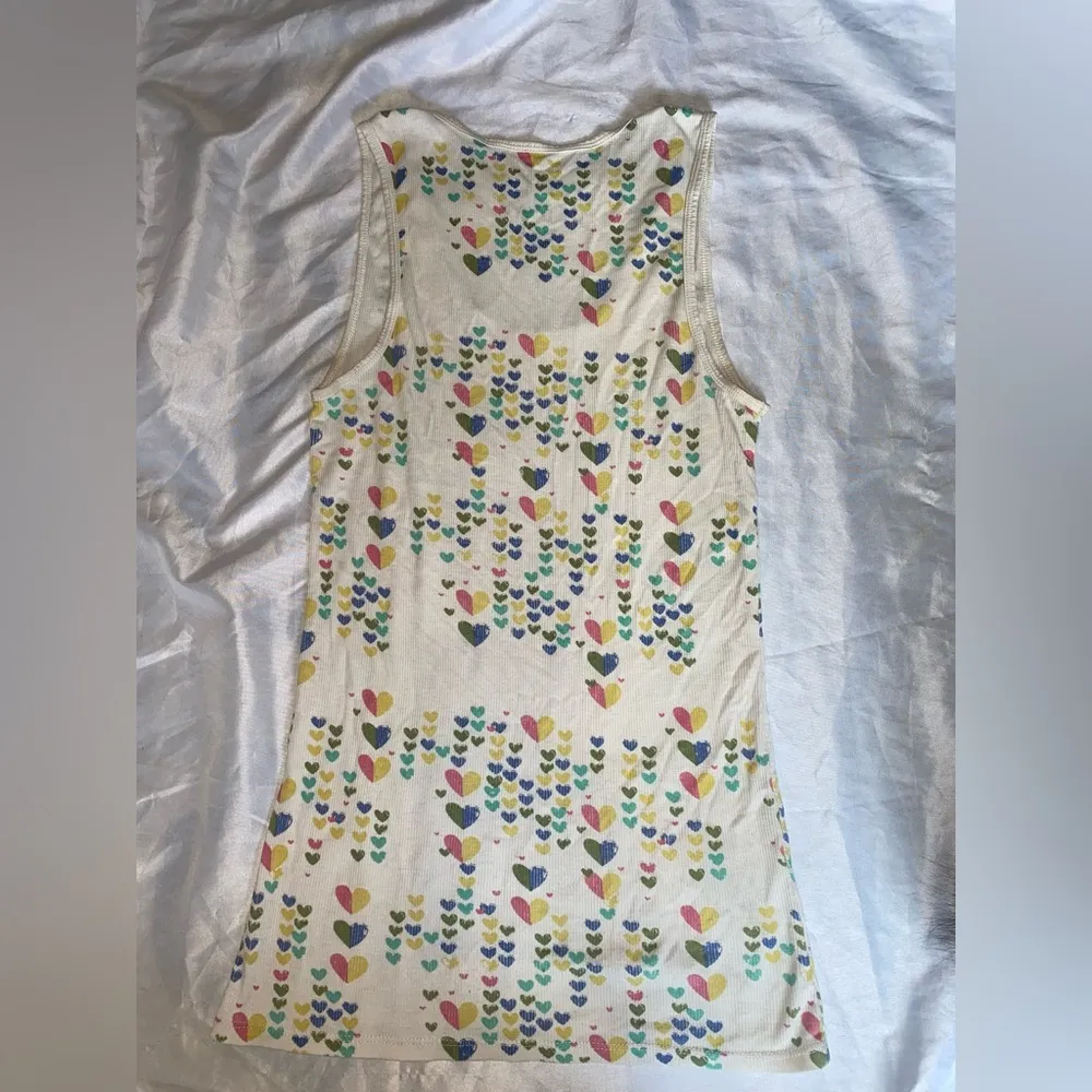 y2k delia’s graphic white tank with multicolor hearts - Image 4