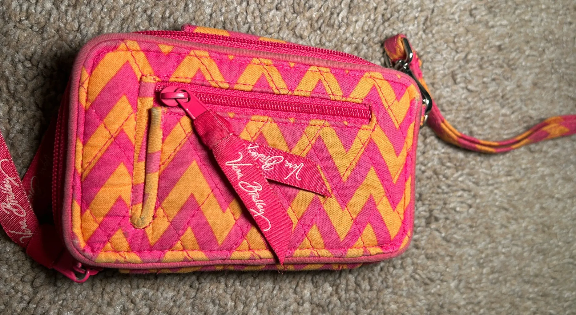 Vera Bradley Wristlet - Image 4
